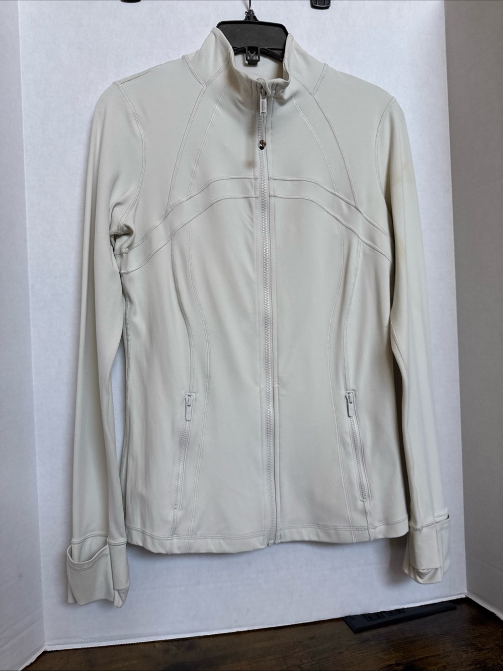 Lululemon  Define Jacket Nulu Bone NWT Size 10 Athletic NEW no tags
